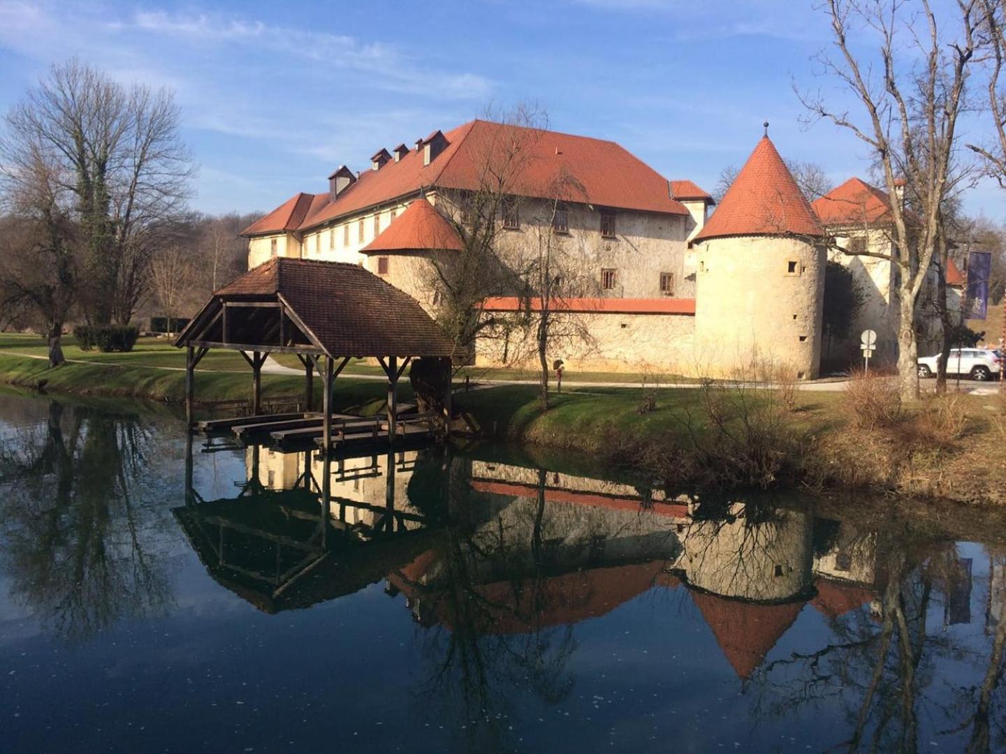 Apartment Preseren Smarjeske Toplice Buitenkant foto