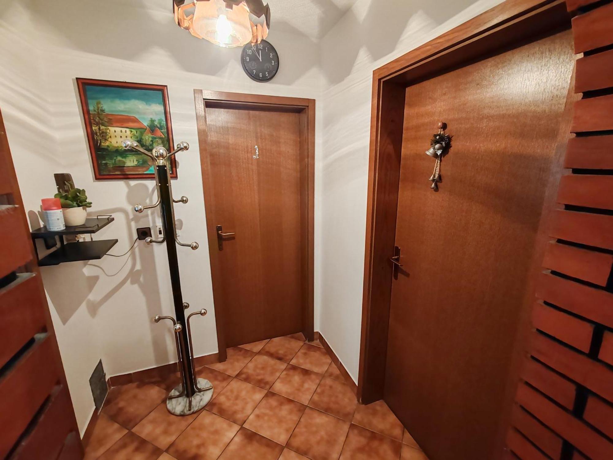 Apartment Preseren Smarjeske Toplice Buitenkant foto