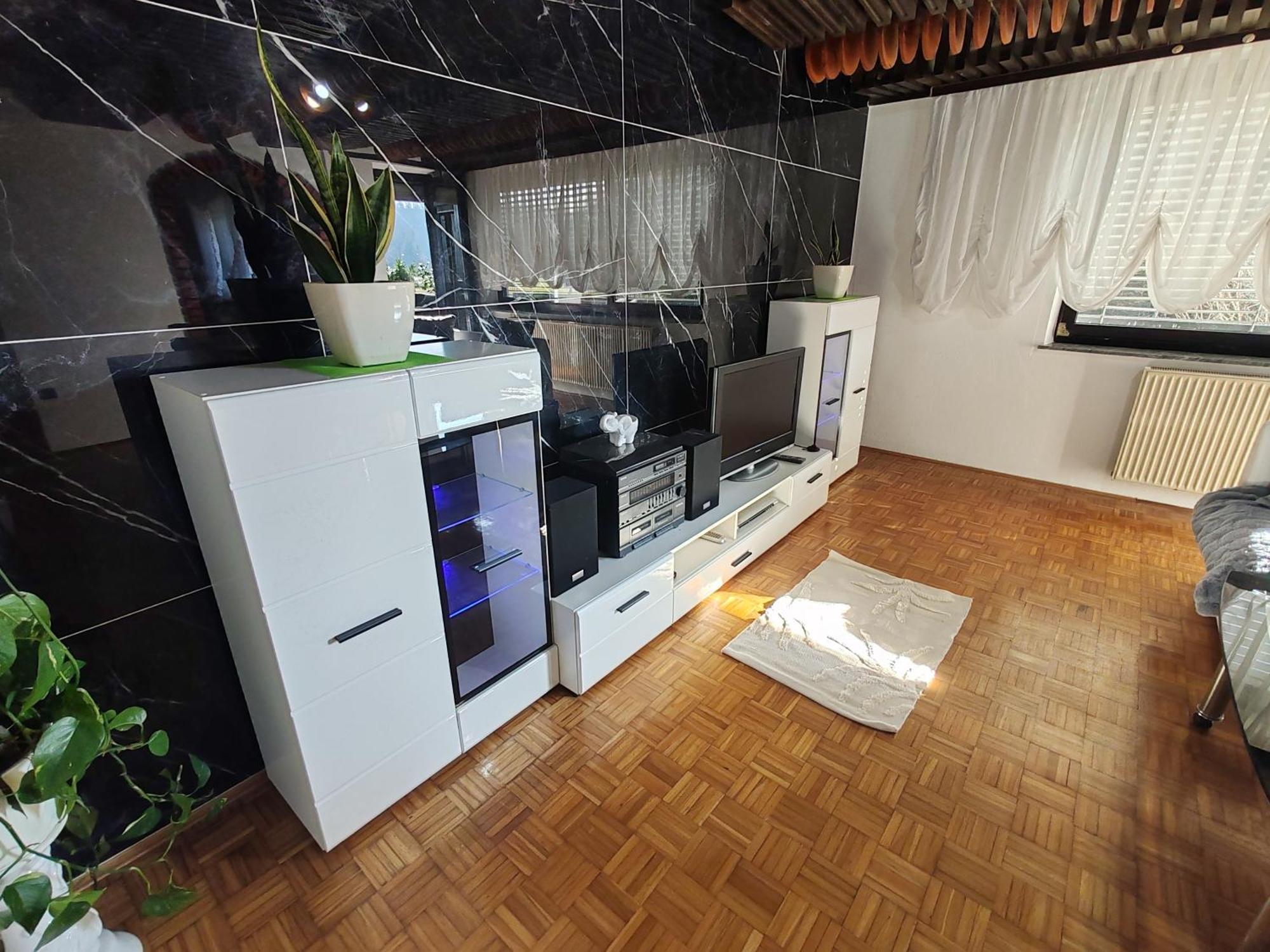 Apartment Preseren Smarjeske Toplice Buitenkant foto