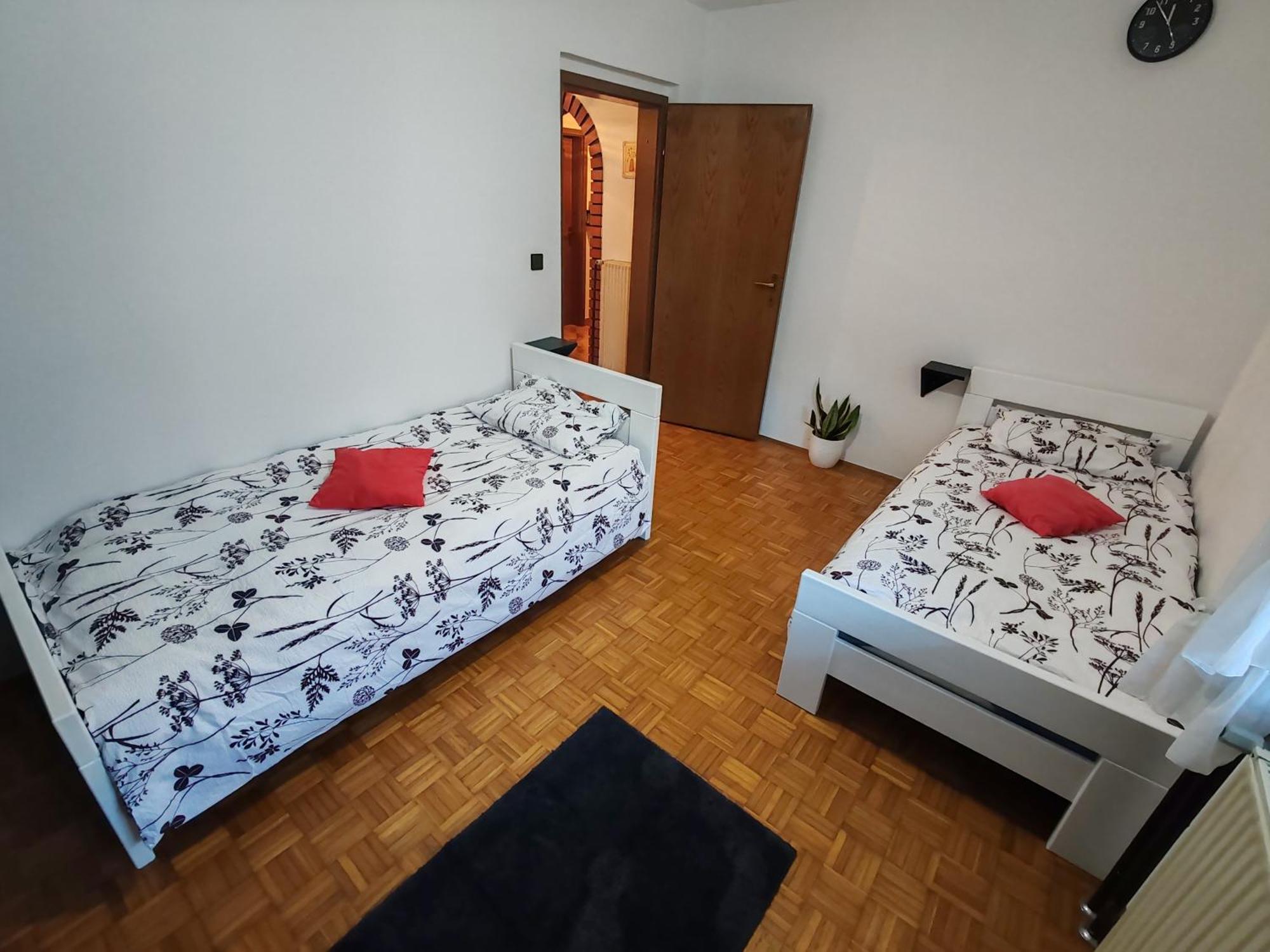 Apartment Preseren Smarjeske Toplice Buitenkant foto